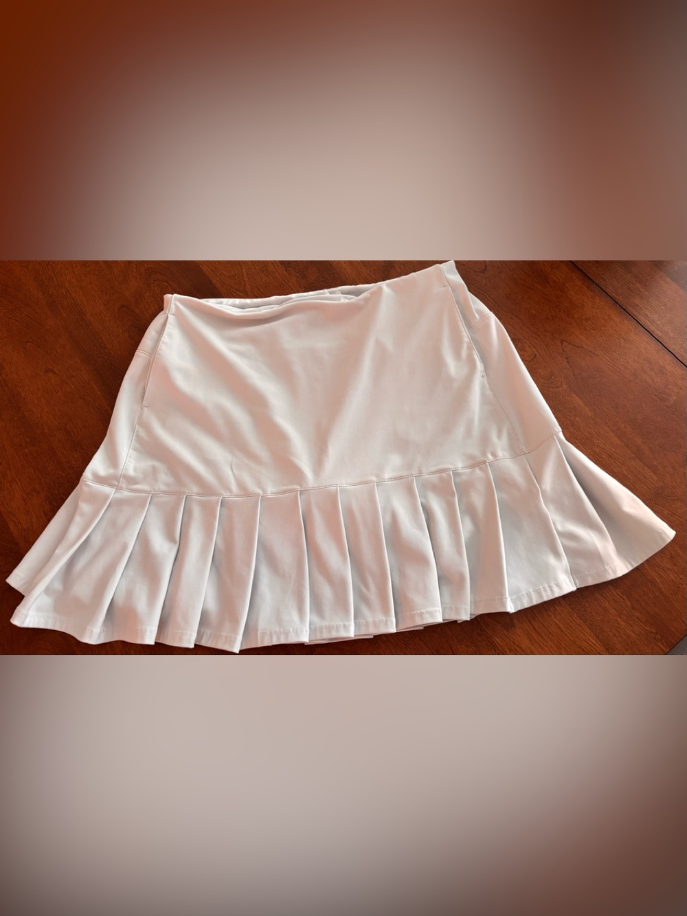 Lady Hagen White Pleated Ruffle Hem Mini Skirt